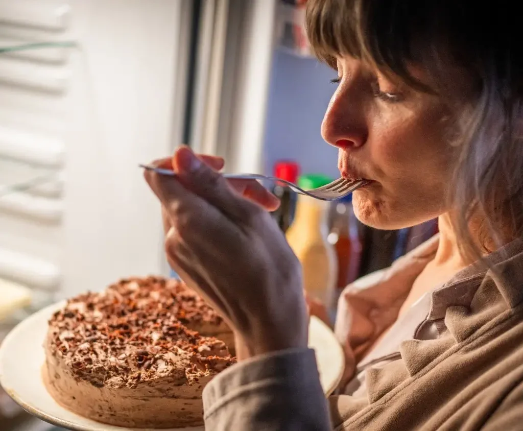 الأكل العاطفي